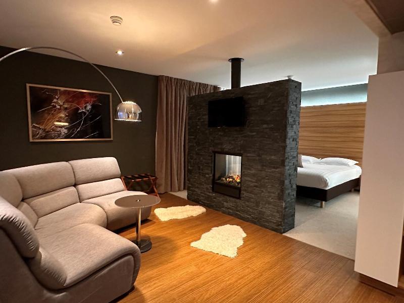 Brit Hotel Privilege Plerin image
