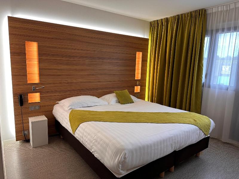 Brit Hotel Privilege Plerin image