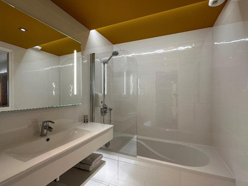 Brit Hotel Privilege Plerin image