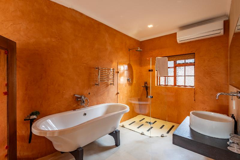 Singa Lodge - Lion Roars Hotels & Lodge image