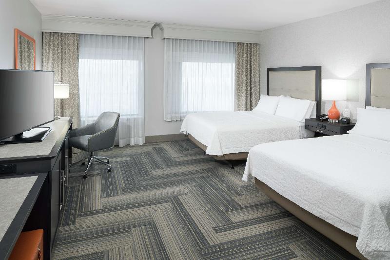 Hampton Inn & Suites by Hilton Atlanta Perimeter D image