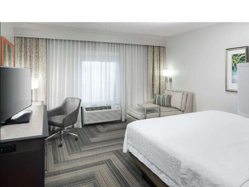 Hampton Inn & Suites by Hilton Atlanta Perimeter D image