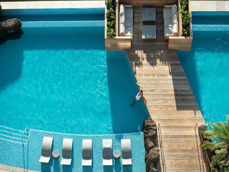 Stay in style at The Ritz-Carlton Residences, Waikiki Beach