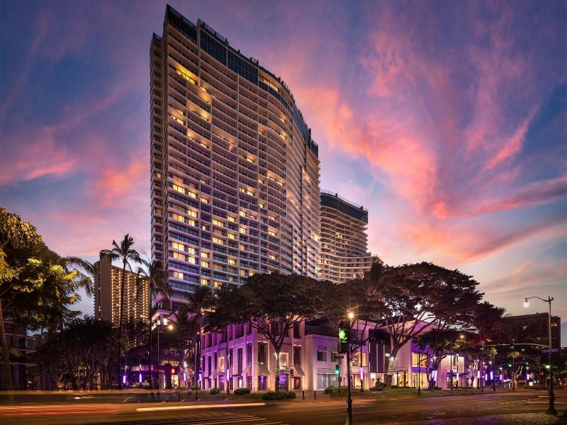 The Ritz-Carlton Residences, Waikiki Beach image