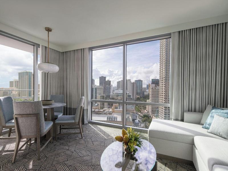The Ritz-Carlton Residences, Waikiki Beach image