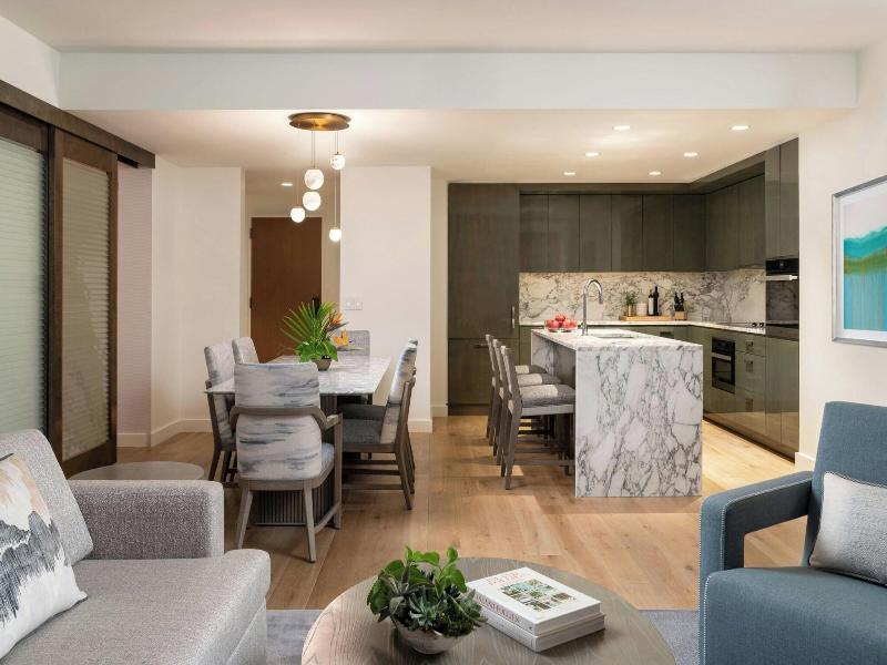The Ritz-Carlton Residences, Waikiki Beach image