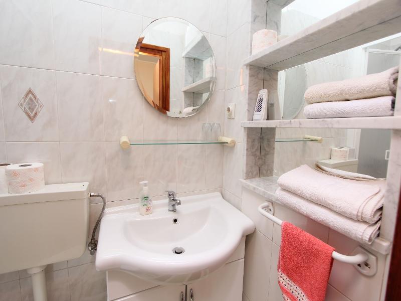 Apartment Divna image