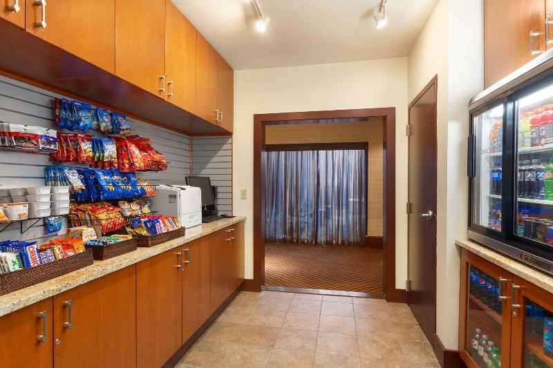 Doubletree By Hilton Boston - Andover image