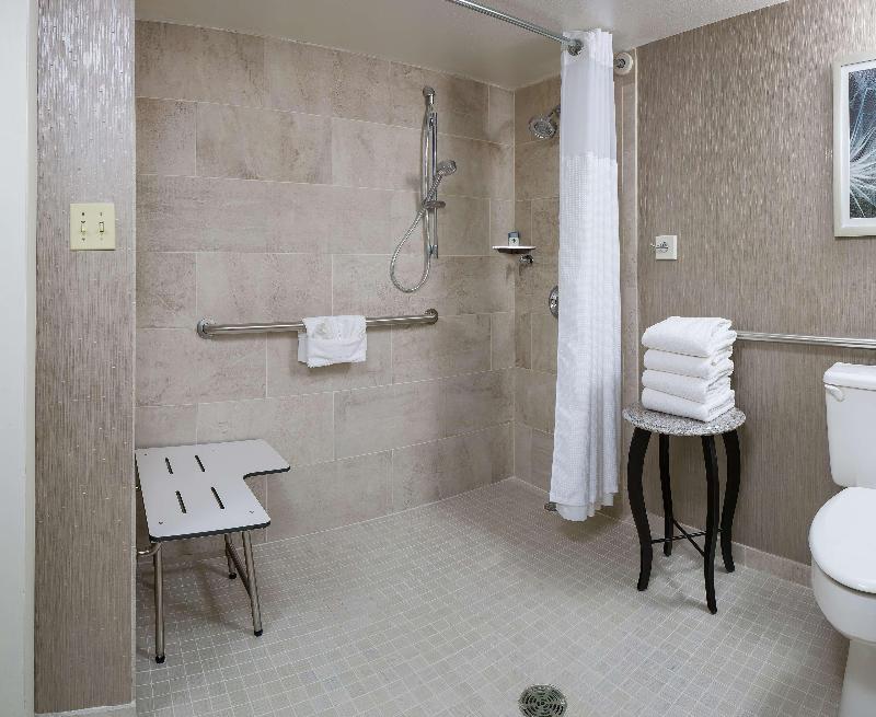 Doubletree By Hilton Boston - Andover image