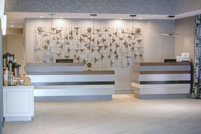 Doubletree By Hilton Boston - Rockland image