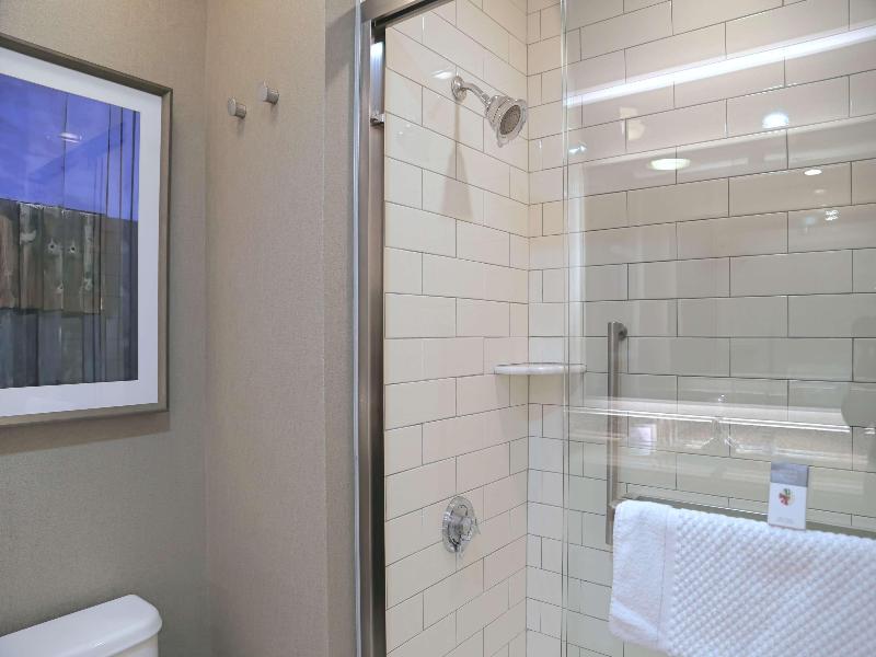 Doubletree By Hilton Boston - Rockland image
