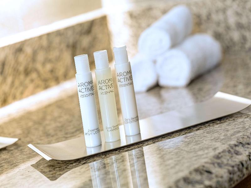 Doubletree By Hilton Boston - Rockland image