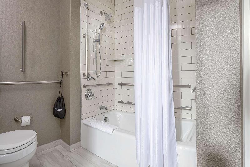 Doubletree By Hilton Boston - Rockland image