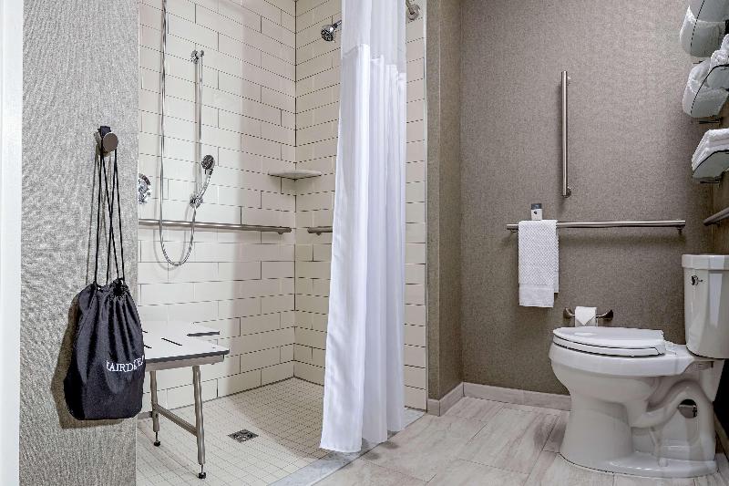Doubletree By Hilton Boston - Rockland image