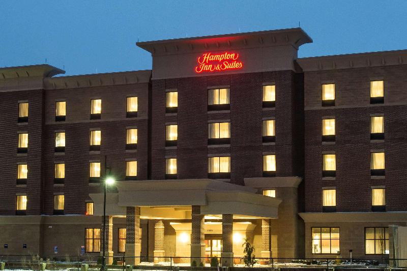 Hampton Inn & Suites Cincinnati / Kenwood