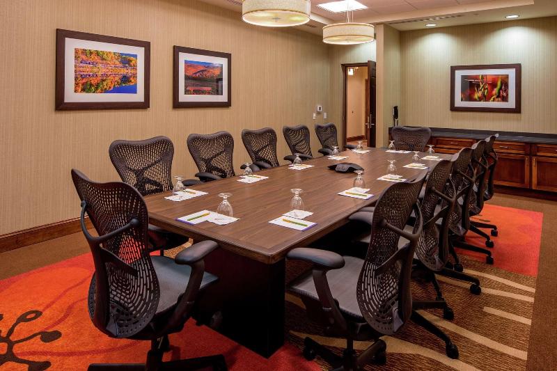 Hilton Garden Inn Uniontown image