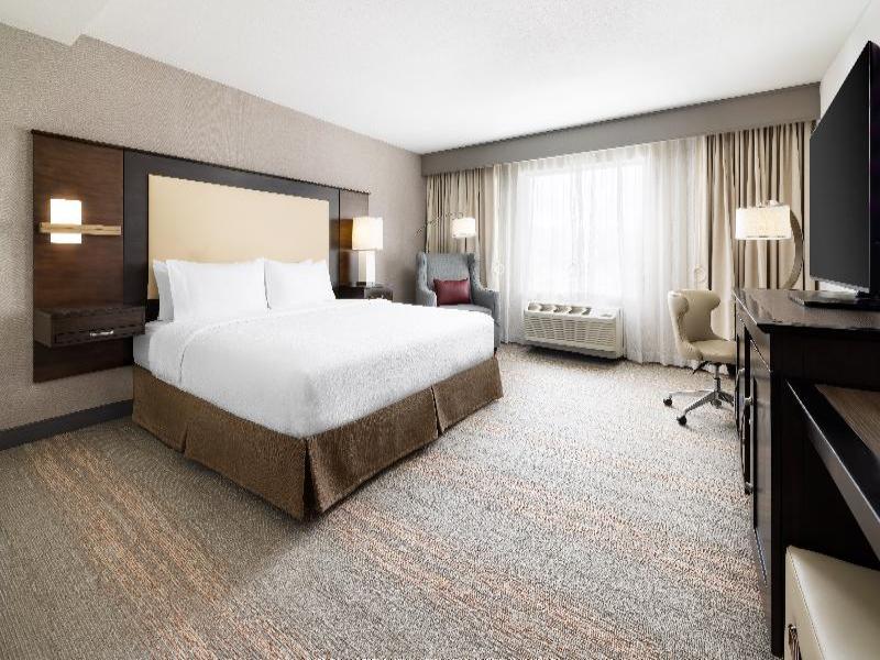 Hampton Inn & Suites Napa image