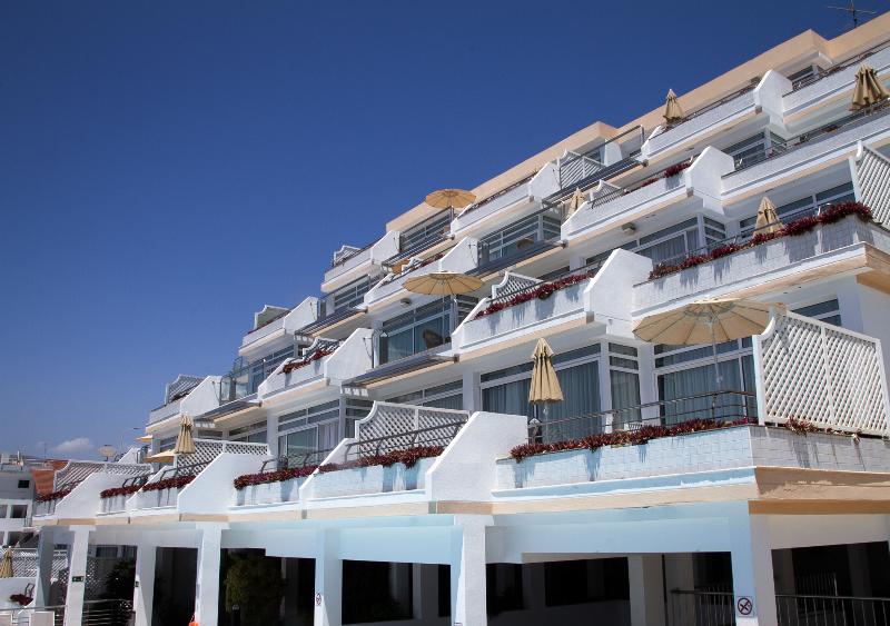 Holiday Club Jardin Amadores image