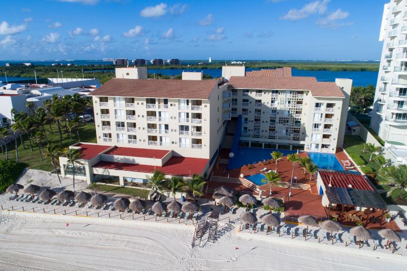 Raintree`s Club Regina Cancún
