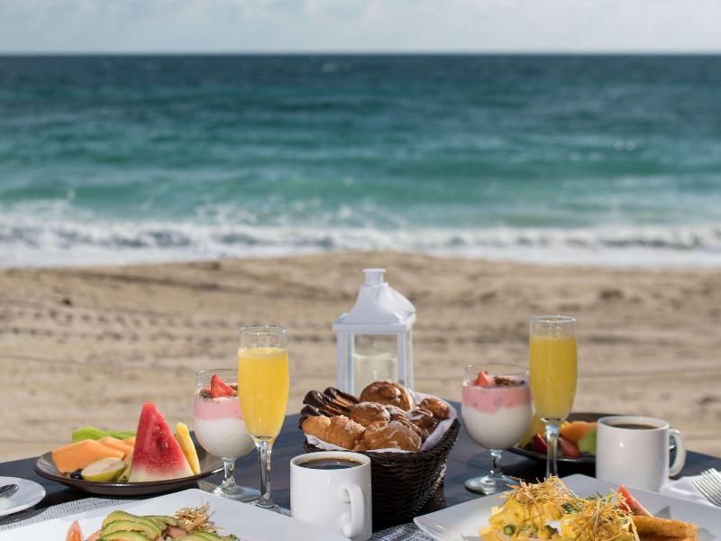 Club Regina Cancun managed by Accor image