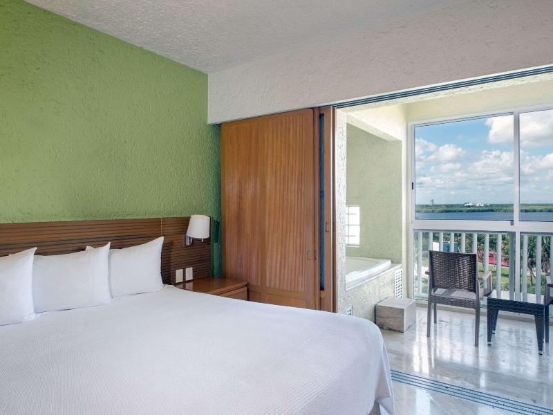Club Regina Cancun managed by Accor image