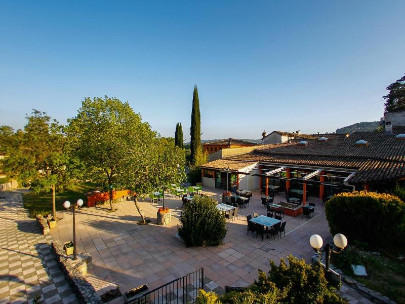 Le Domaine Du Thronnet image