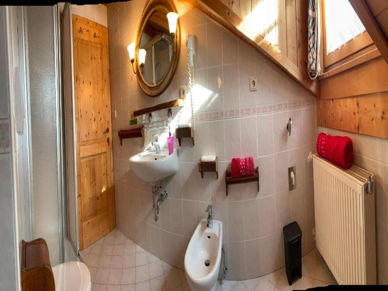 Bachlaufen Haus image