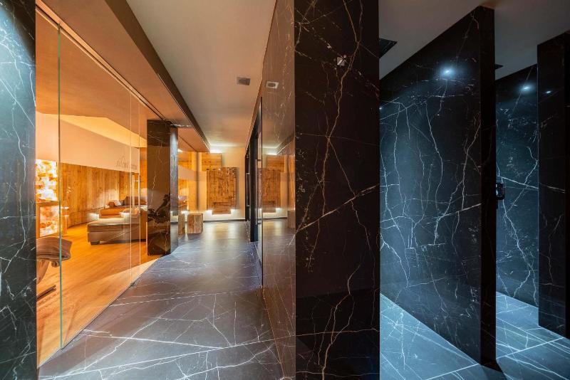 Hotel Cristallino image