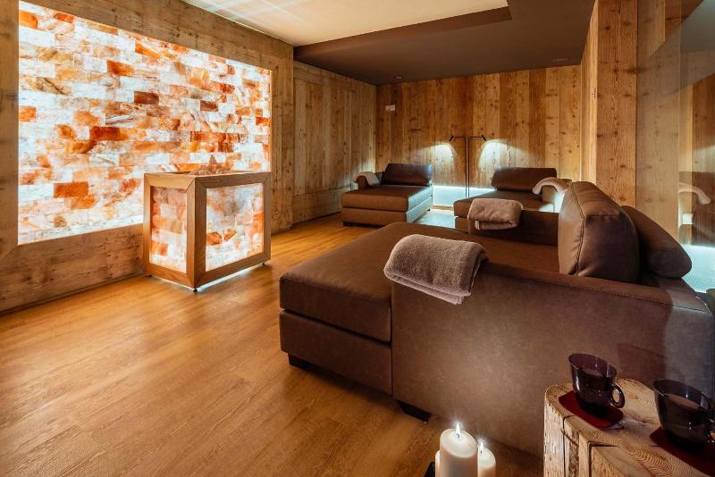 Hotel Cristallino image