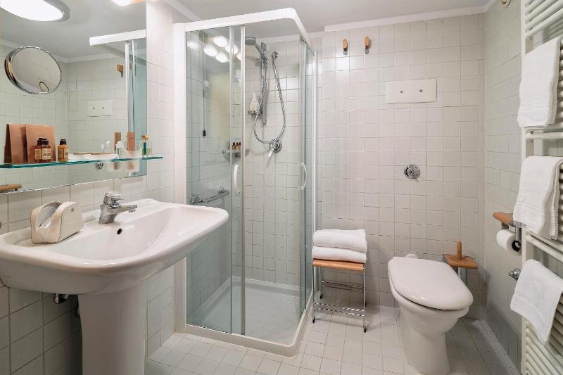 Hotel Cristallino image