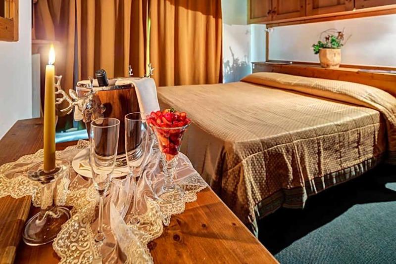 Hotel Cristallino image