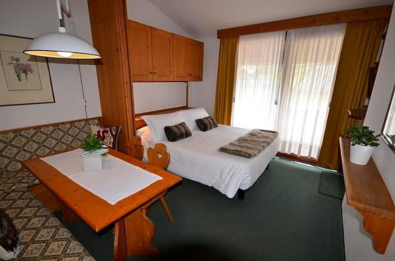 Hotel Cristallino image