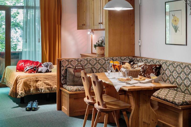 Hotel Cristallino image