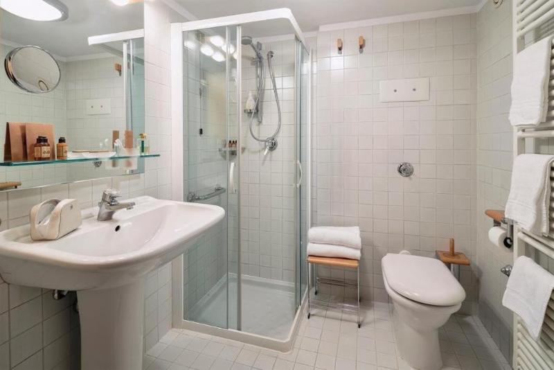 Hotel Cristallino image
