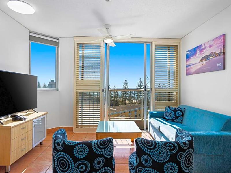 Mariner Shores Resort image