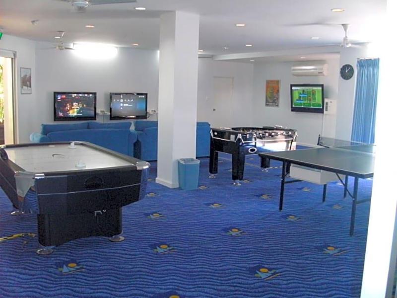 Mariner Shores Resort image