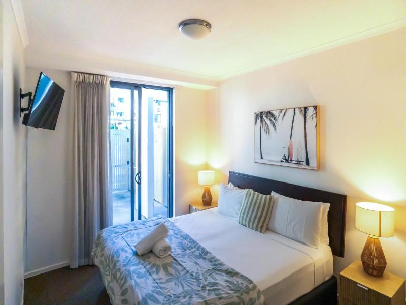 Swell Resort image