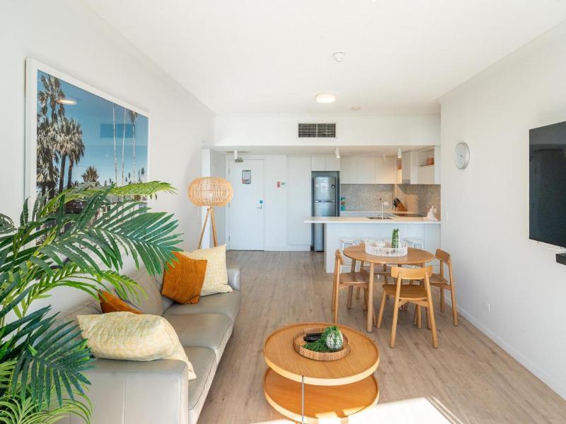 Swell Resort image