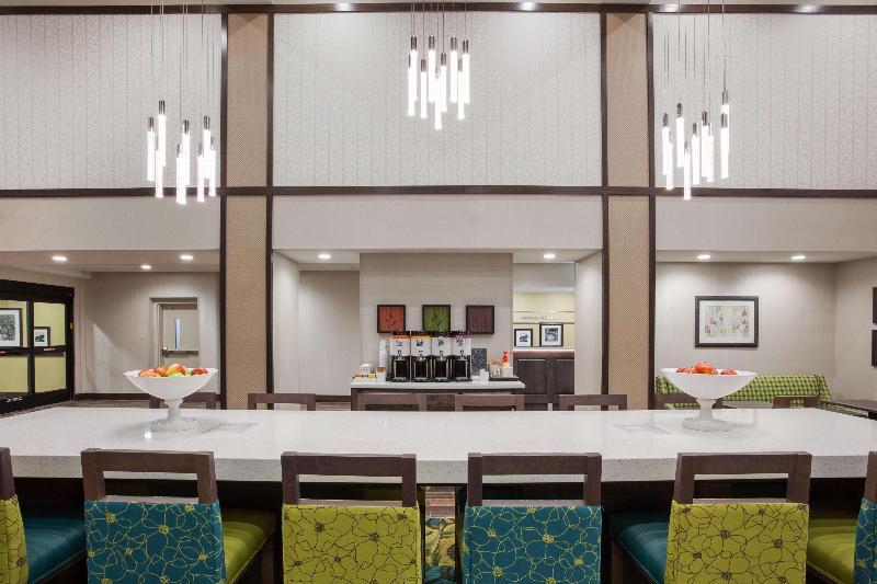 Hampton Inn & Suites Sioux City South image