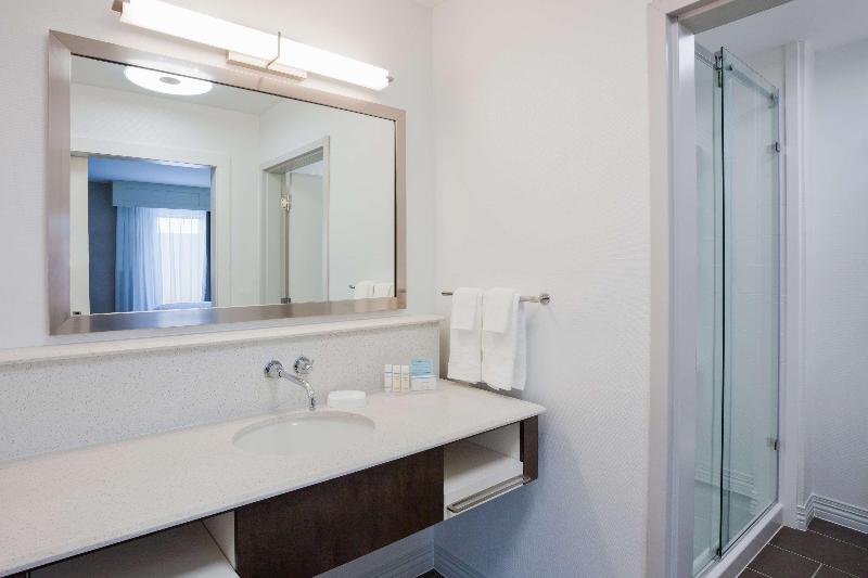 Hampton Inn & Suites Sioux City South image