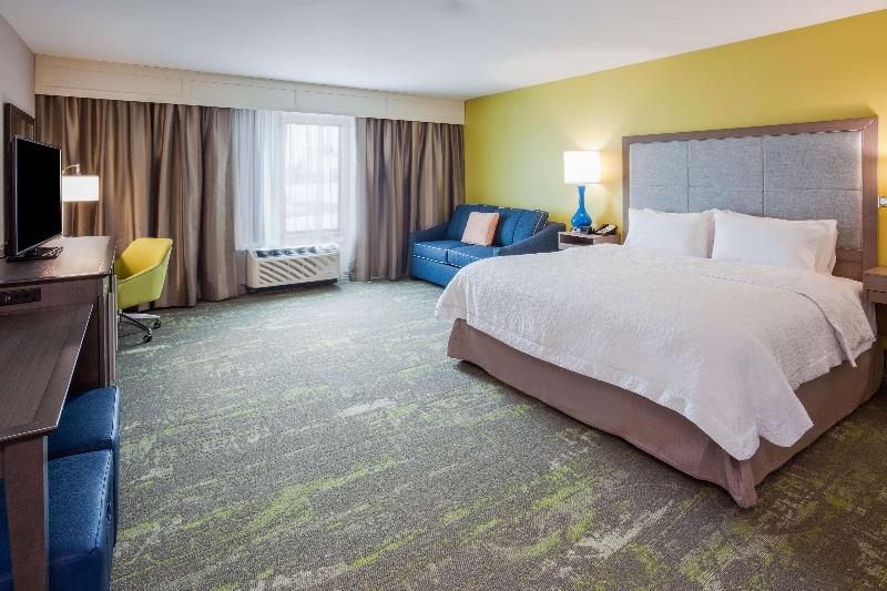Hampton Inn & Suites Sioux City South image