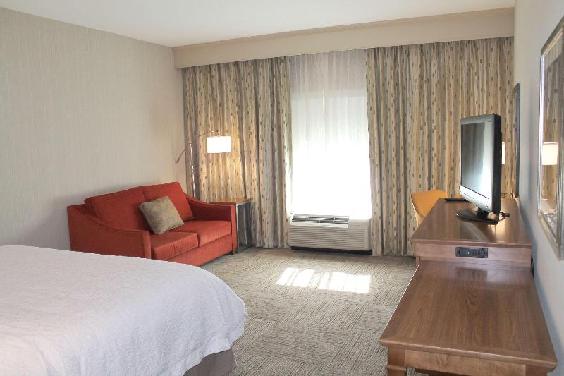 Hampton Inn Cape Girardeau I-55 East image