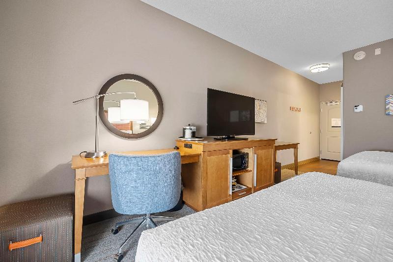 Hampton Inn Cape Girardeau I-55 East image