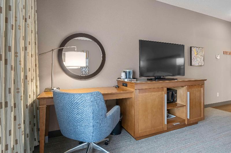 Hampton Inn Cape Girardeau I-55 East image