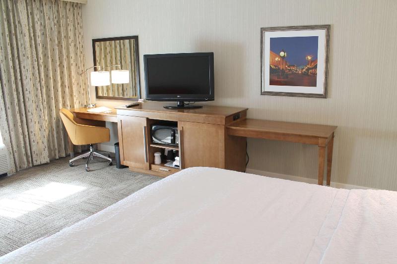 Hampton Inn Cape Girardeau I-55 East image