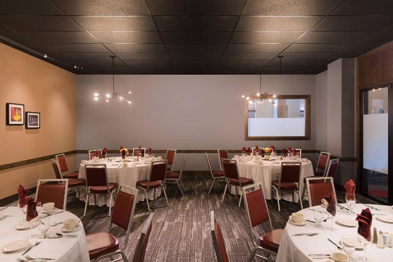 Four Points by Sheraton Seattle Airport South image