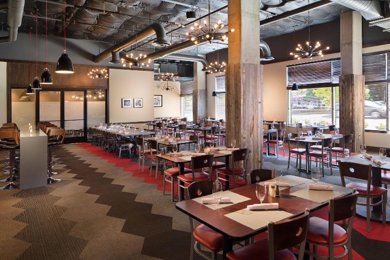 Four Points by Sheraton Seattle Airport South image