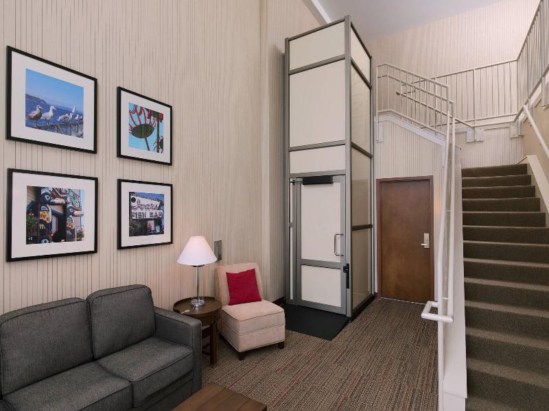 Four Points by Sheraton Seattle Airport South image