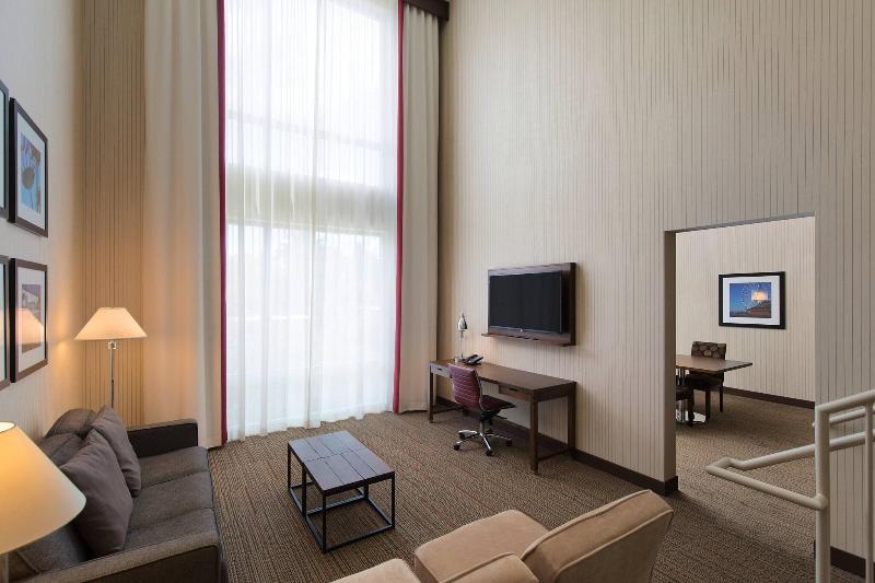 Four Points by Sheraton Seattle Airport South image