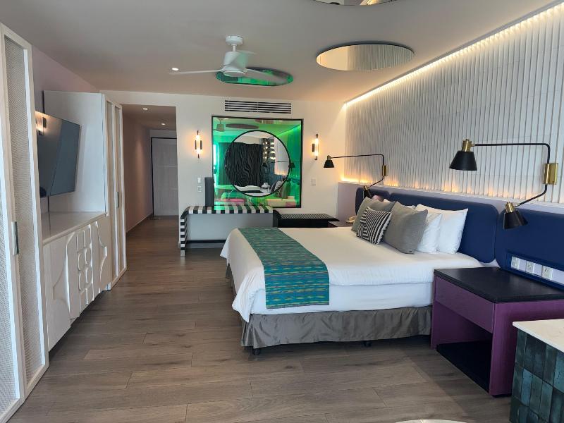 Almar LGBT Luxury Resort image